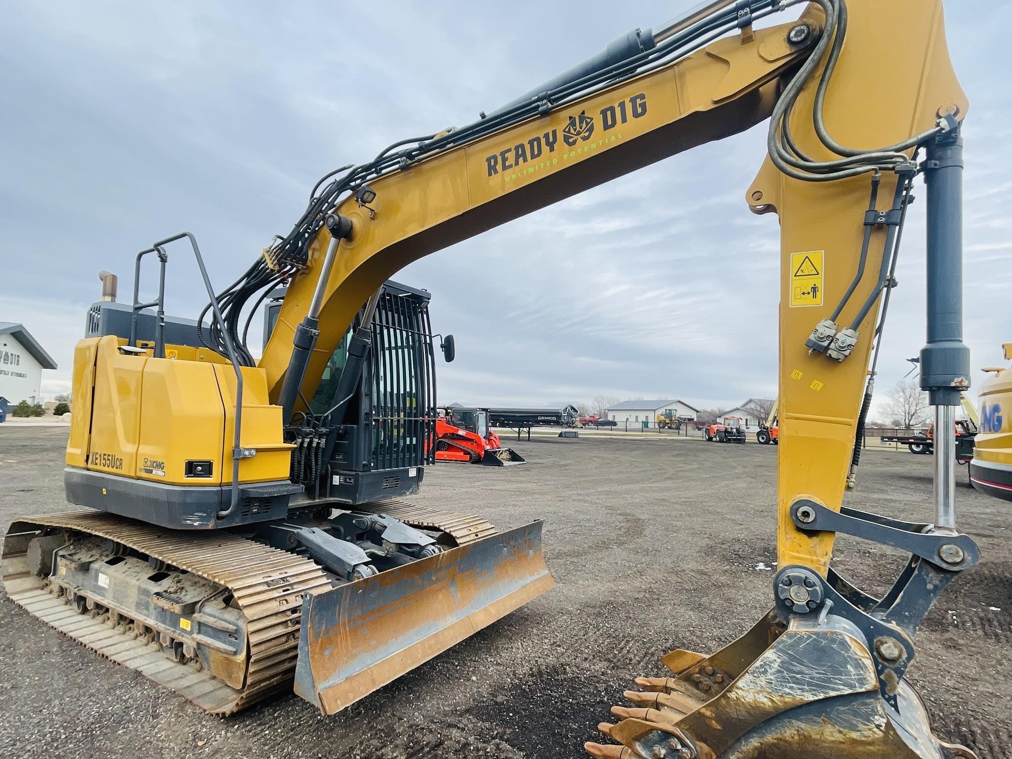 2022 XCMG XE155UCR Equipment Image0