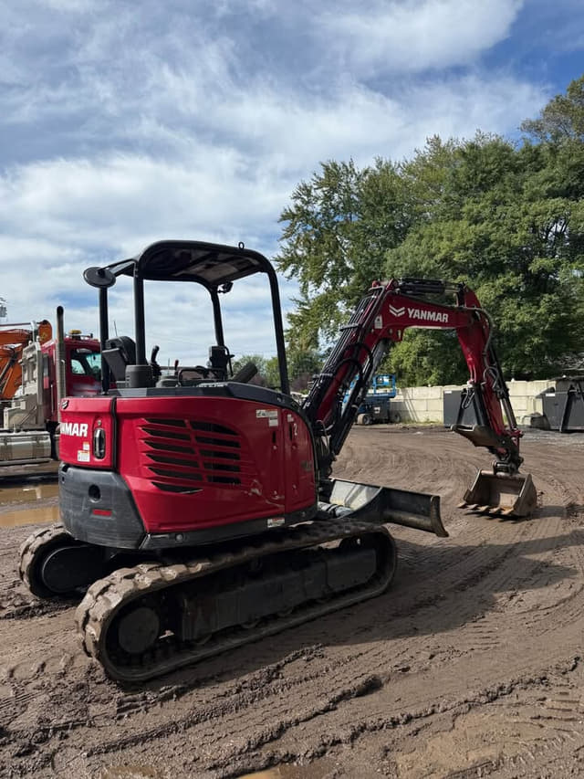 Image of Yanmar SV40 equipment image 2