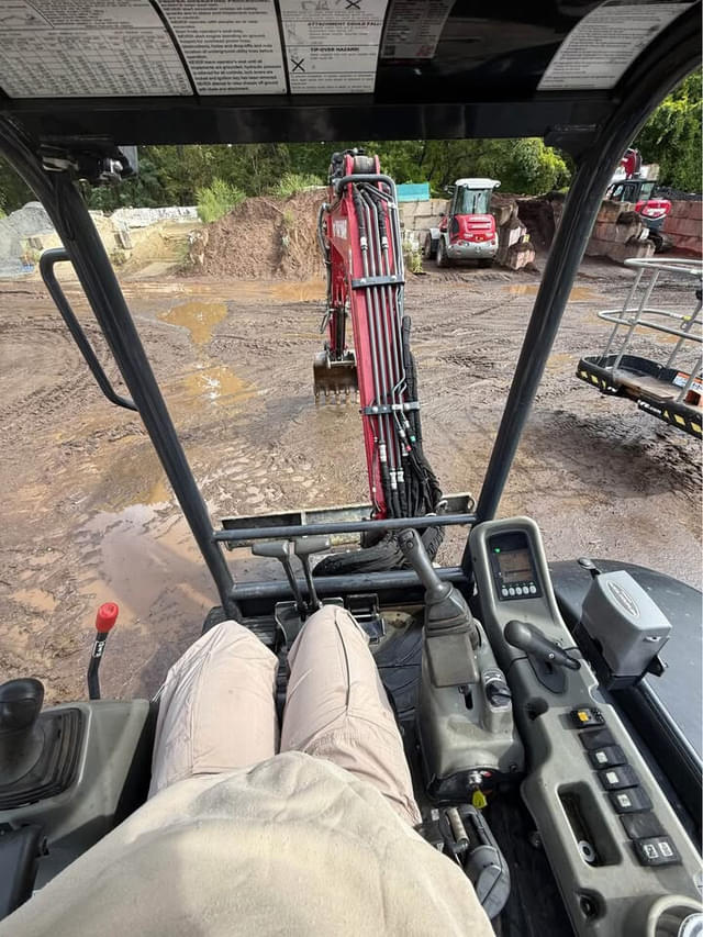 Image of Yanmar SV40 equipment image 3