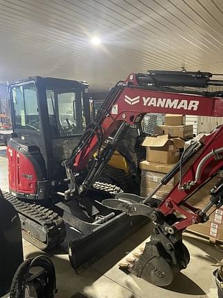 Image of Yanmar VIO35 equipment image 1