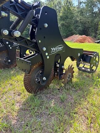 Image of Yetter Undetermined equipment image 1