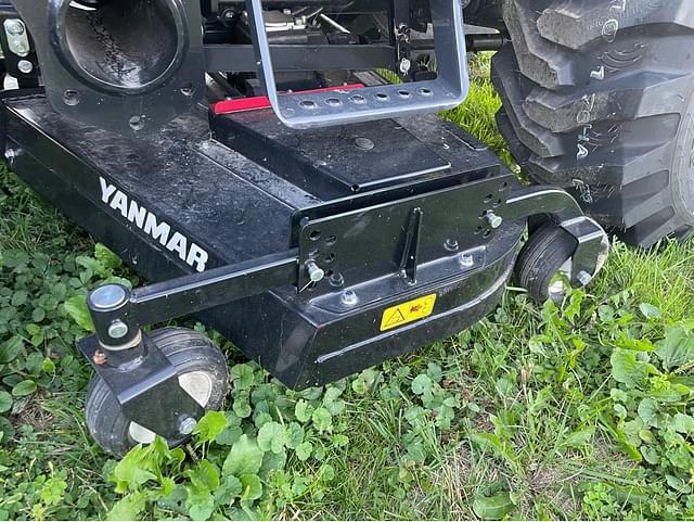 Image of Yanmar YT235C equipment image 2