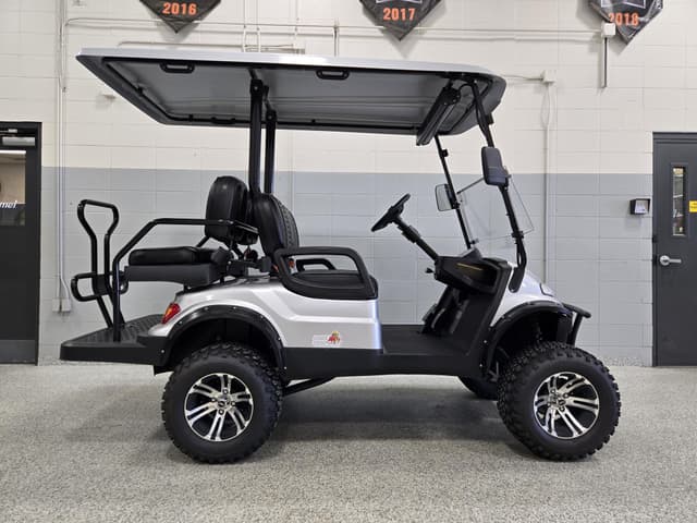 Image of Advanced EV LT-A627.2+2G equipment image 4