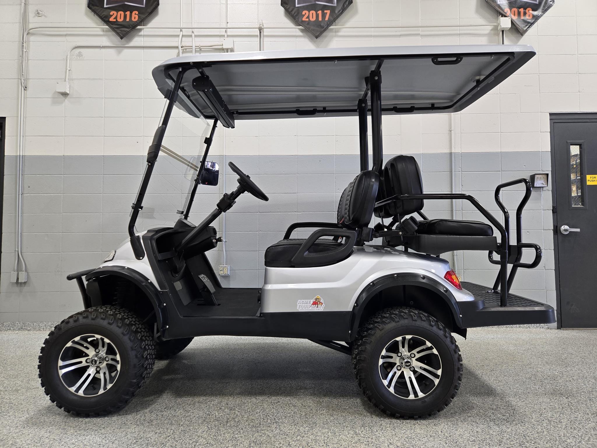 2023 Advanced EV LT-A627.2+2G Equipment Image0