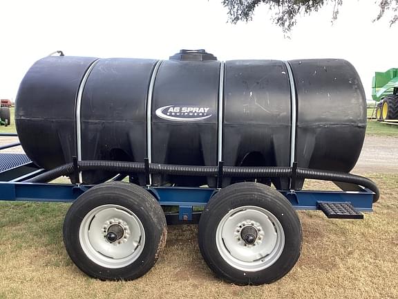 Image of Ag Spray 1610 Nurse Trailer Primary image