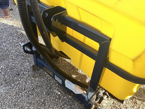 Image of Ag Spray MC60LLH equipment image 3