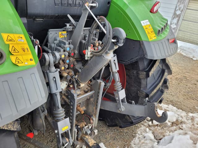 Image of Fendt 514 Vario equipment image 4