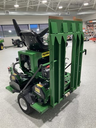 2023 AgriMetal Greens Roller 660 Equipment Image0