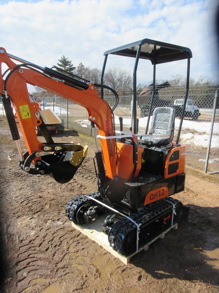 2023 AGROTK QH12 Construction Compact Excavators for Sale Tractor Zoom