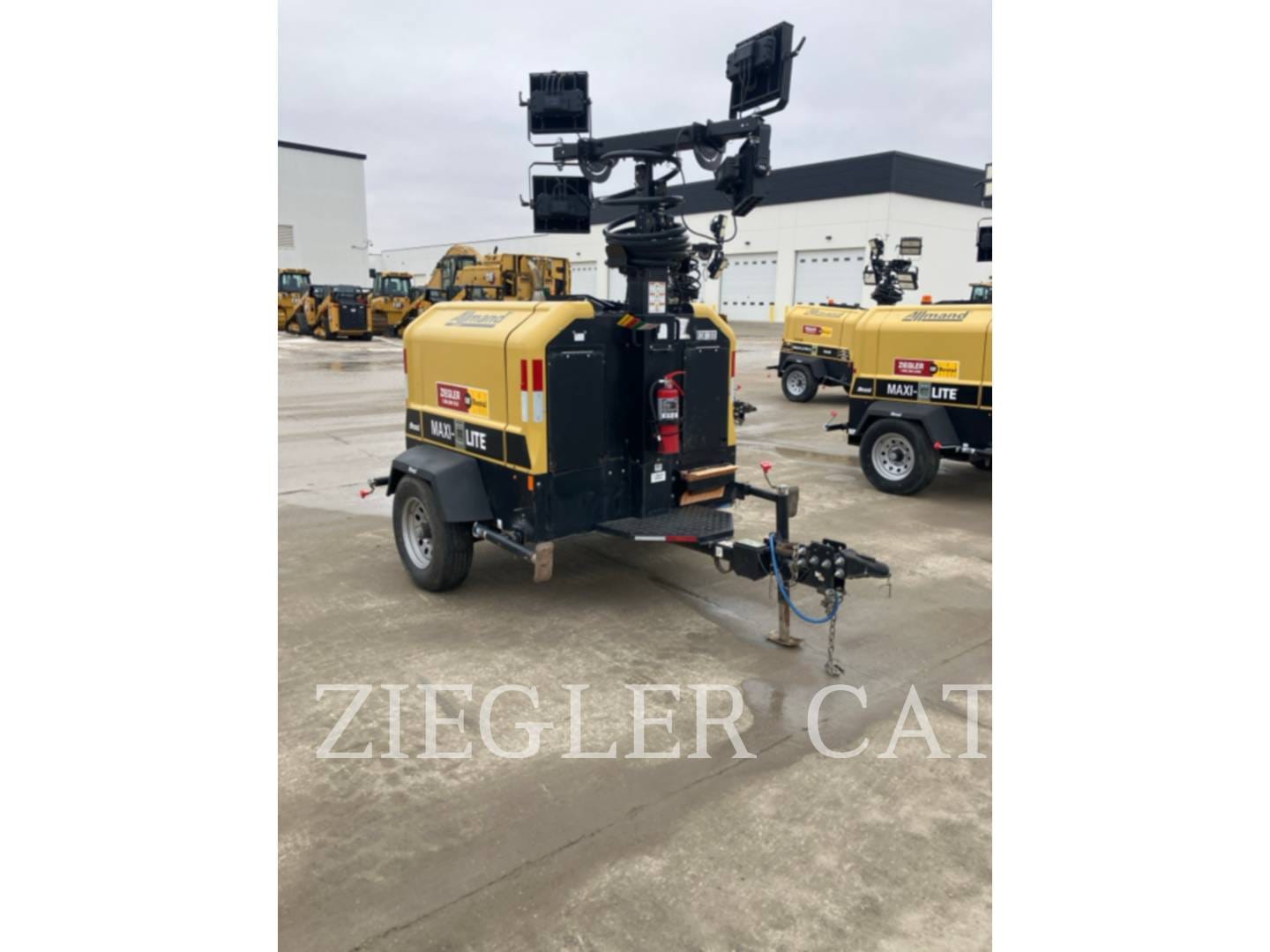 2023 Allmand Maxi-Lite Equipment Image0