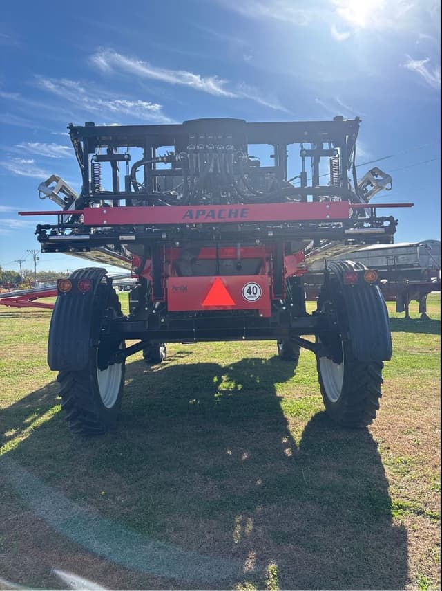 Image of Apache AS1050 equipment image 2