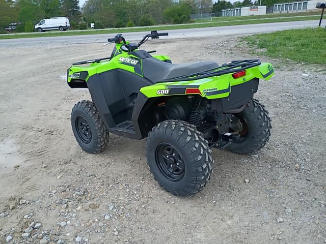 Image of Arctic Cat Alterra 600 equipment image 2