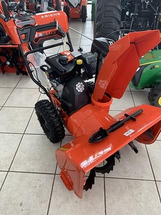 Image of Ariens Deluxe 30 equipment image 1