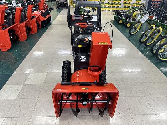 Image of Ariens Deluxe 24 equipment image 1