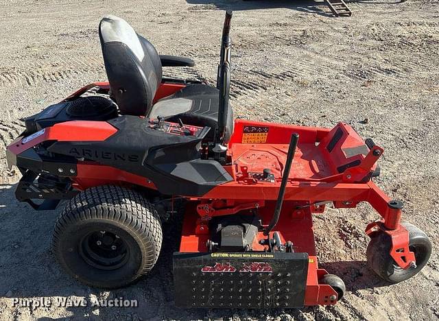 Image of Ariens Ikon 52 equipment image 3