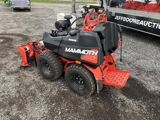 Image of Ariens Mammoth 850 equipment image 1