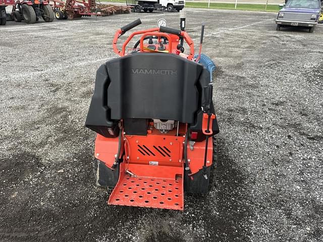 Image of Ariens Mammoth 850 equipment image 2