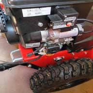 Image of Ariens ST30DLE equipment image 3