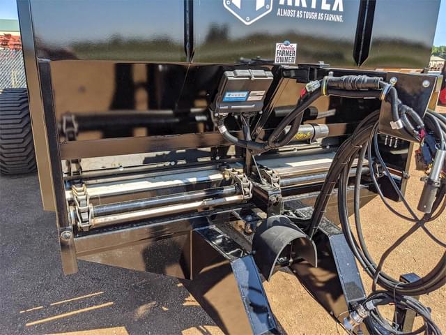 Image of Artex SBX800 equipment image 2