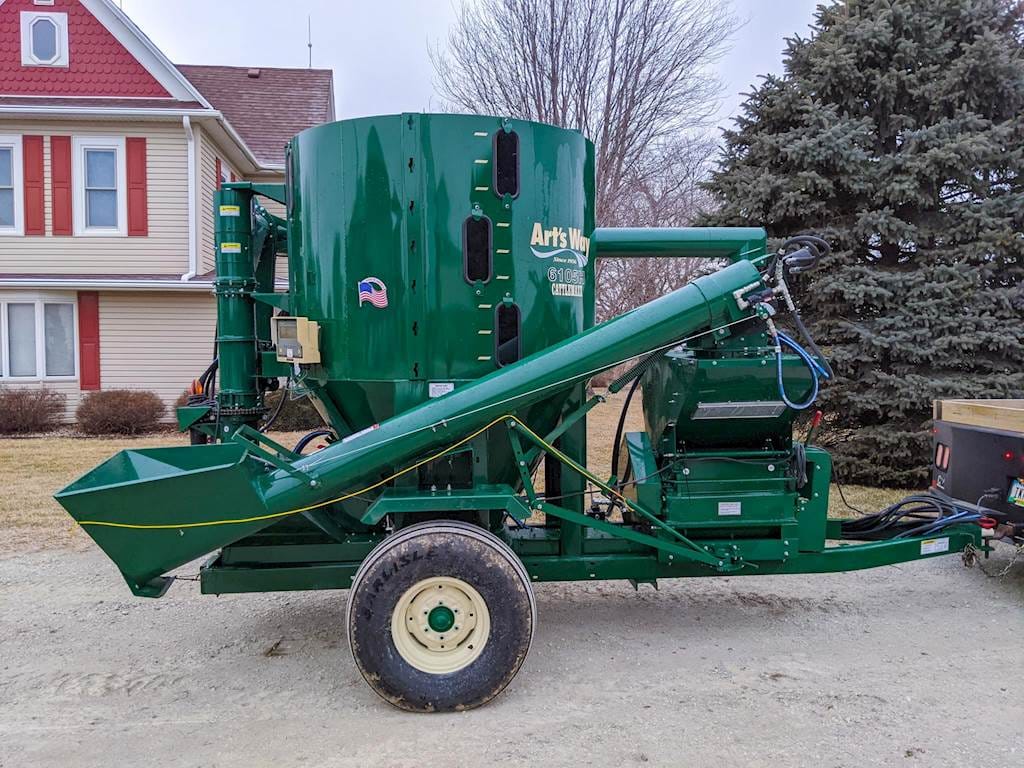 2024 Art's Way 6105 Equipment Image0