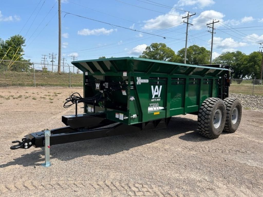 2023 Art's Way X700 Equipment Image0