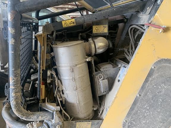 Image of ASV RT-135 equipment image 2