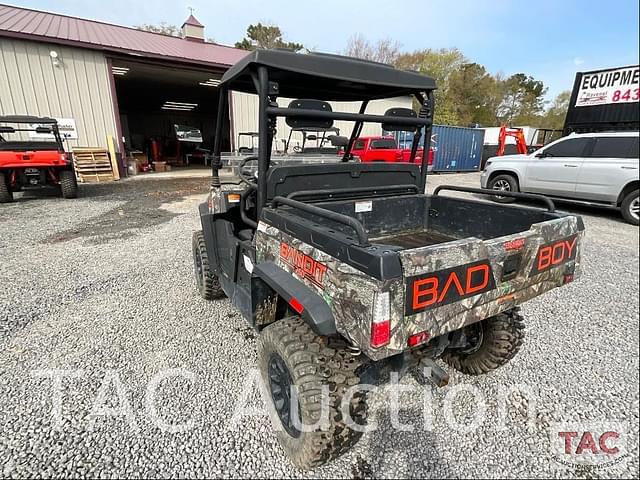 Image of Bad Boy Bandit 750 equipment image 2