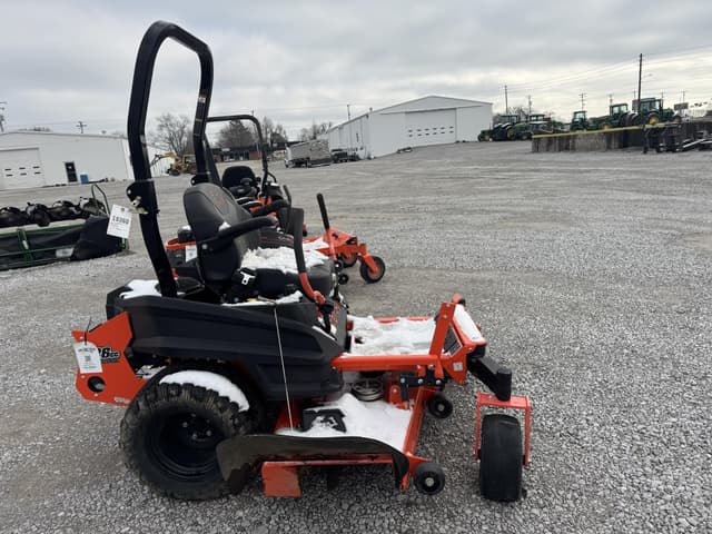 Image of Bad Boy Maverick equipment image 3