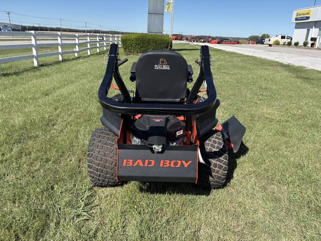 Image of Bad Boy Maverick equipment image 3