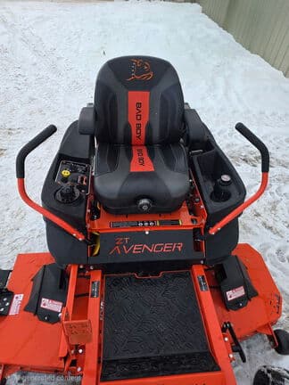 Image of Bad Boy ZT Avenger equipment image 3