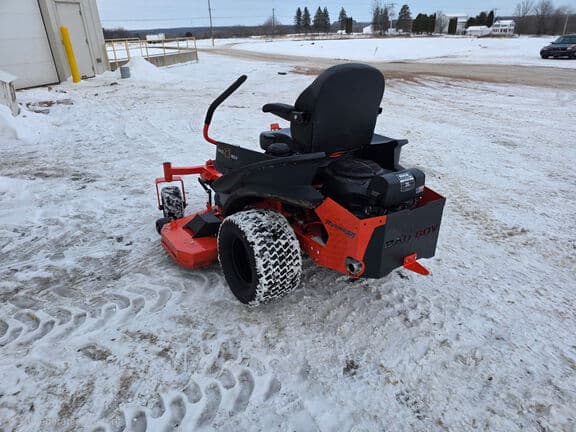 Image of Bad Boy ZT Avenger equipment image 4