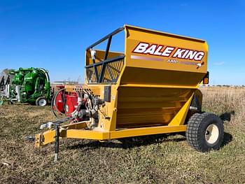 2024 Bale King 5300 Equipment Image0