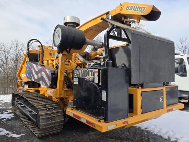 Image of Bandit 2590T equipment image 3