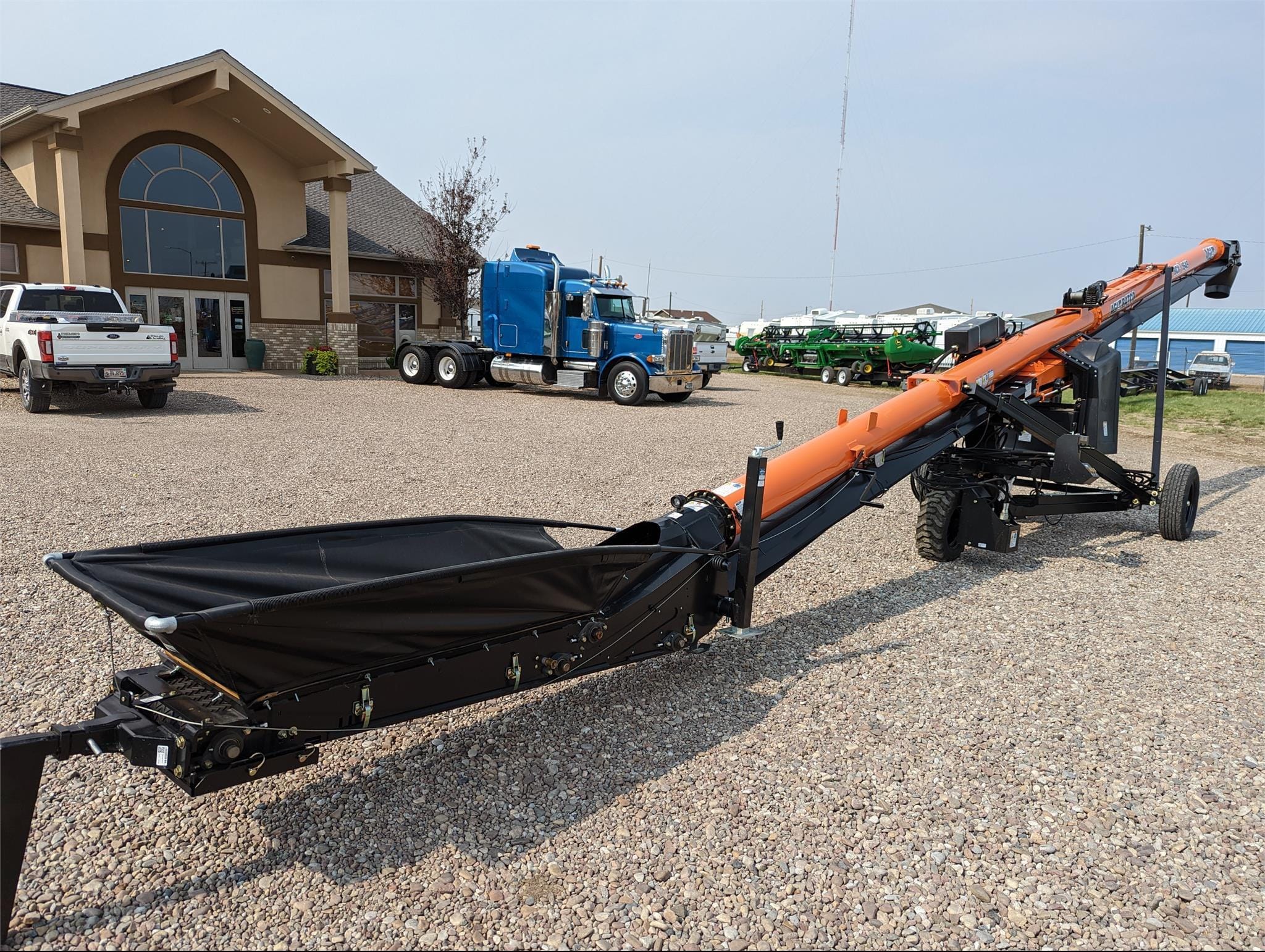 2023 Batco BCX3-1549 Equipment Image0