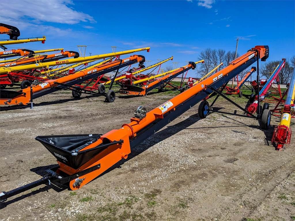 2024 Batco TCX1232 Equipment Image0