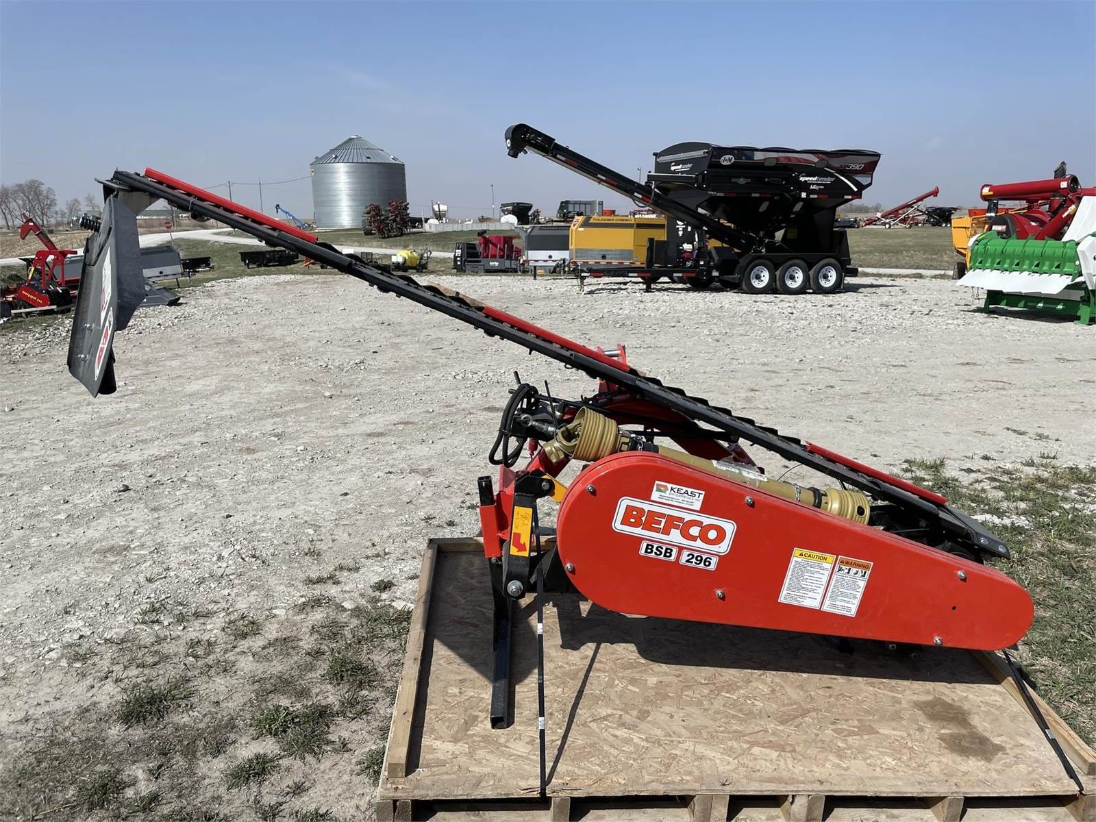 2024 BEFCO BSB296 Equipment Image0