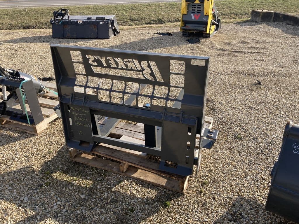 Image of Berlon 48" Pallet Forks Image 1