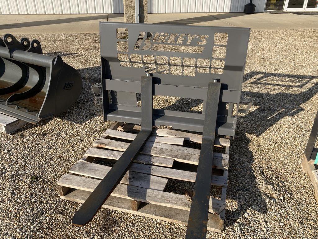Image of Berlon Pallet Forks Image 0