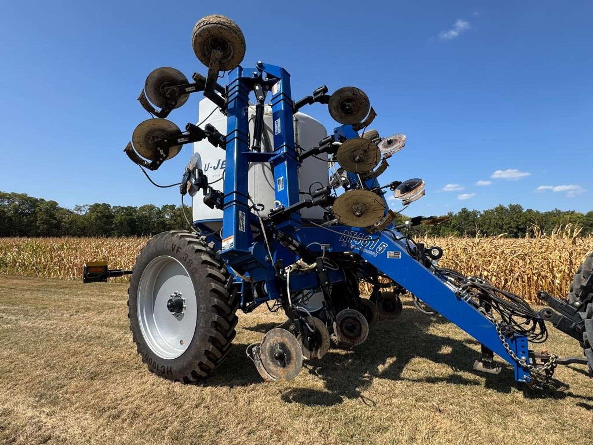 2023 Blu-Jet AT4615 Equipment Image0