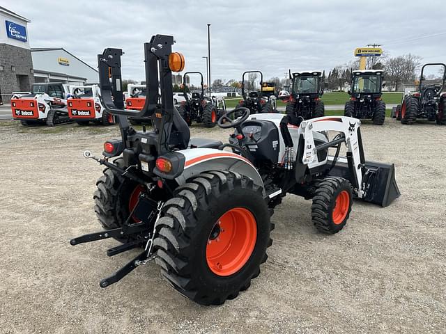 Image of Bobcat CT2040 equipment image 4