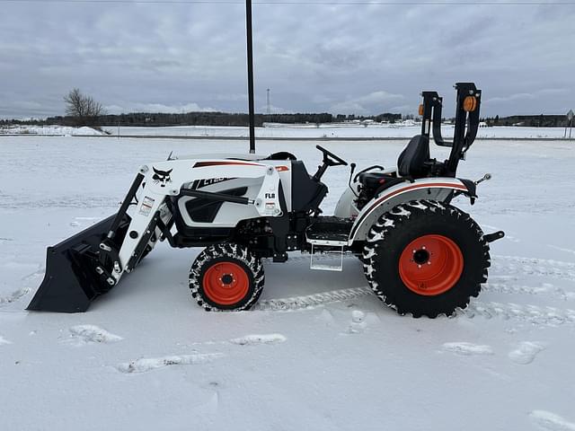 Image of Bobcat CT2040 equipment image 1