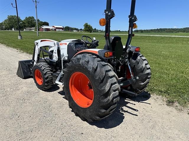 Image of Bobcat CT4050 equipment image 2