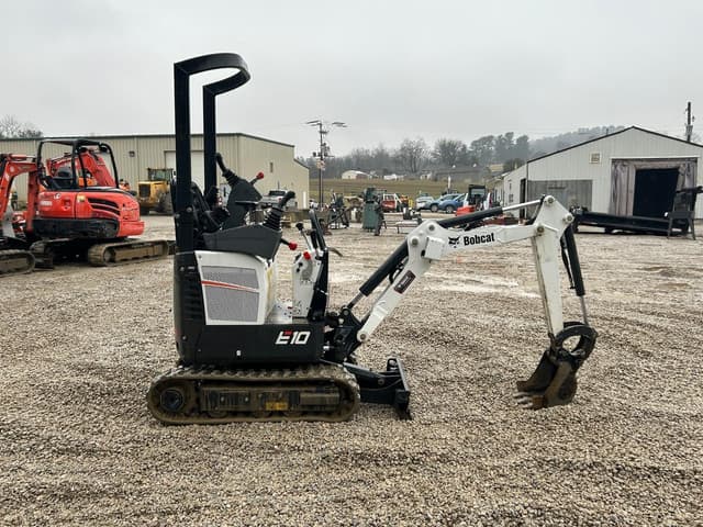 Image of Bobcat E10 equipment image 4