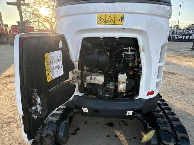 Image of Bobcat E20 equipment image 4