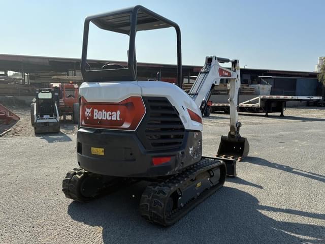 Image of Bobcat E32i equipment image 2
