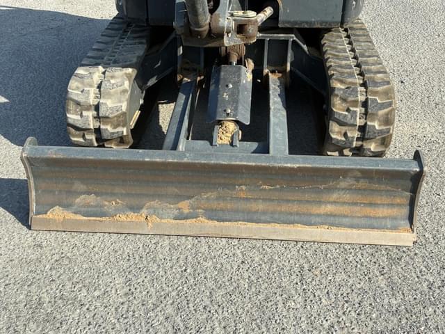 Image of Bobcat E32i equipment image 4