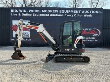 Main image Bobcat E35