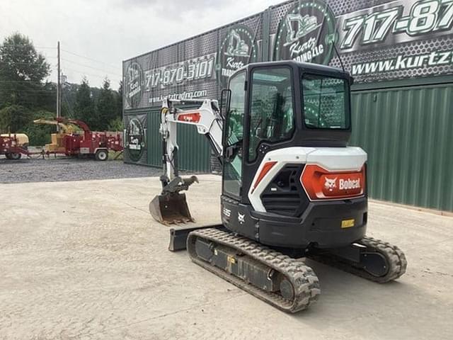 Image of Bobcat E35 equipment image 1