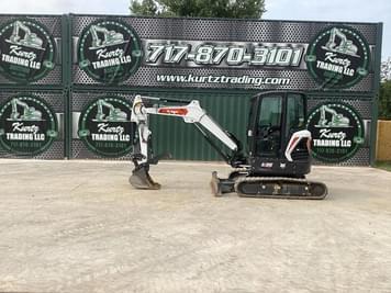 Main image Bobcat E35
