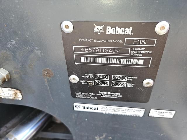 Image of Bobcat E35i equipment image 4